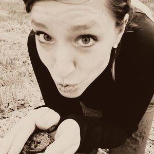 Meet your Posher, Sharon